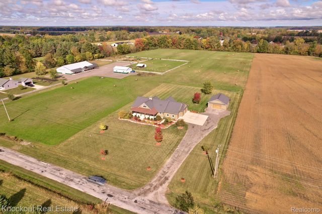 9351 Lange Road, Birch Run Township, MI 48415