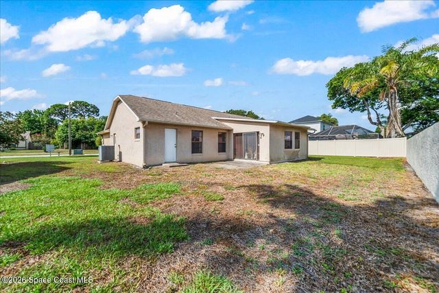 846 Gardener Road N, Rockledge, FL 32955