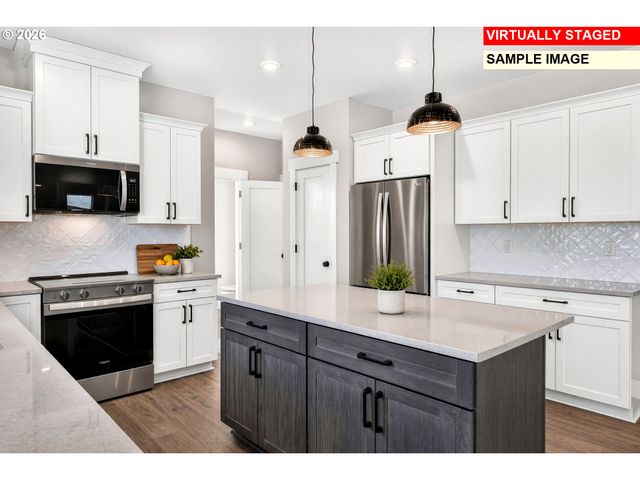 3352 Ne SWEETWATER Rd 80, Estacada, OR 97023