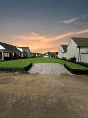 80 OLD PASTURE LN, Piperton, TN 38017
