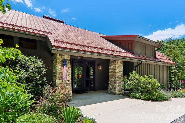 11 Magnolia Branch Drive, Zirconia, NC 28790