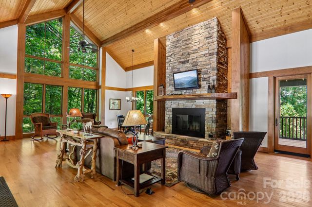 11 Magnolia Branch Drive, Zirconia, NC 28790