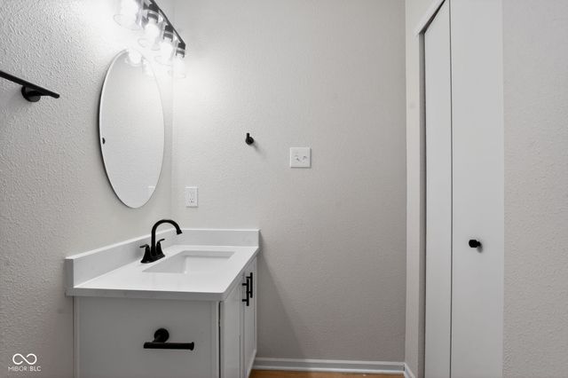 12414 Bearsdale Drive, Indianapolis, IN 46235