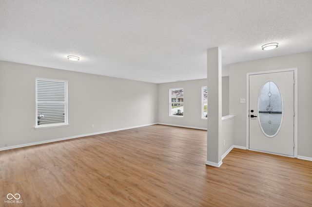 12414 Bearsdale Drive, Indianapolis, IN 46235