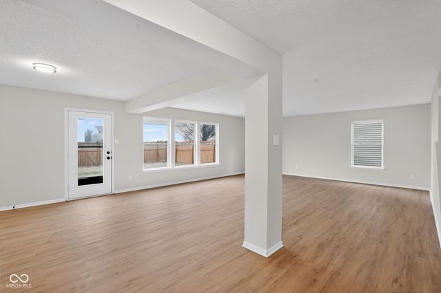 12414 Bearsdale Drive, Indianapolis, IN 46235