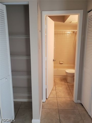 1103 SW 48th TER, Cape Coral, FL 33914