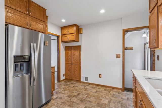 4009 45th Avenue S, Minneapolis, MN 55406