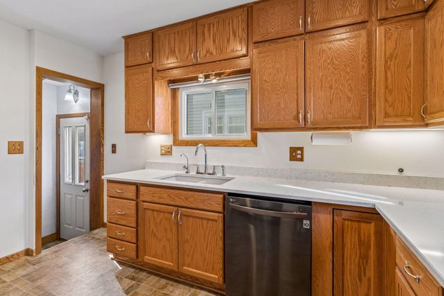 4009 45th Avenue S, Minneapolis, MN 55406