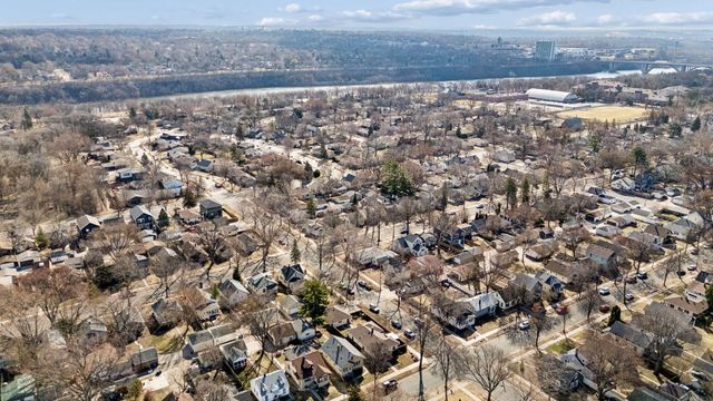 4009 45th Avenue S, Minneapolis, MN 55406