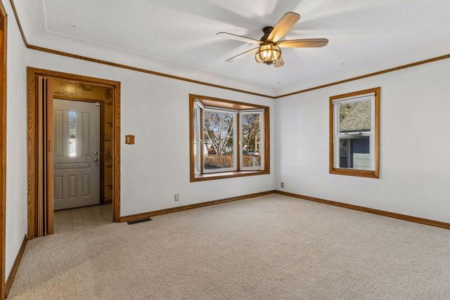 4009 45th Avenue S, Minneapolis, MN 55406