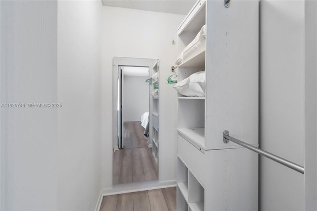 313 Knotty Pine Cir A-2, Green Acres, FL 33463