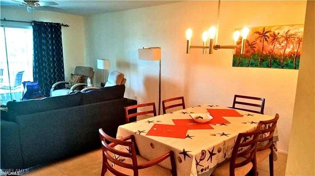 1075 Foxfire LN 309, Naples, FL 34104