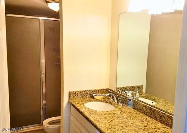 1075 Foxfire LN 309, Naples, FL 34104