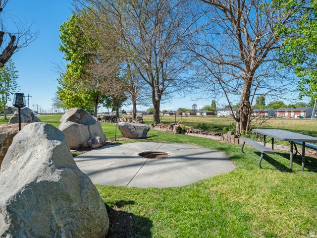 115 N 1400 W, Clearfield, UT 84015