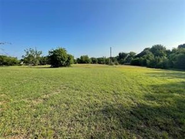 106 Port O Call Court, Runaway Bay, TX 76426