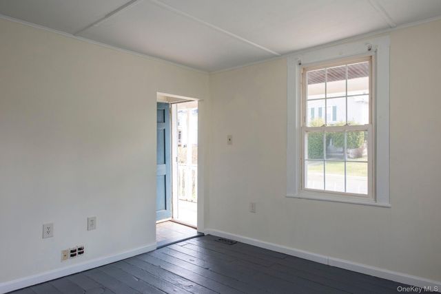 84 Montgomery Street, Tivoli, NY 12583