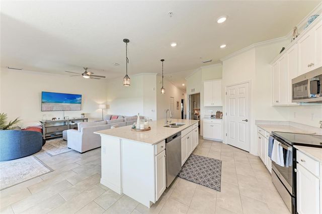 5684 PALMER CIRCLE 204, Bradenton, FL 34211