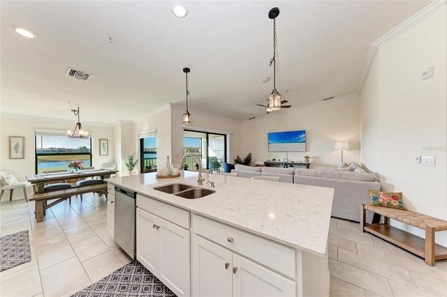 5684 PALMER CIRCLE 204, Bradenton, FL 34211