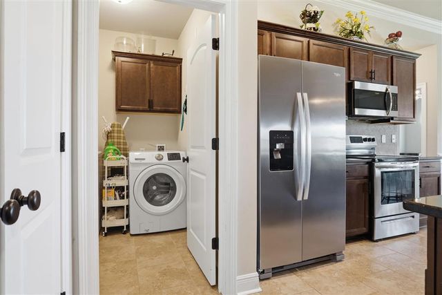 2065 Orleans Run Drive, Lake Charles, LA 70611