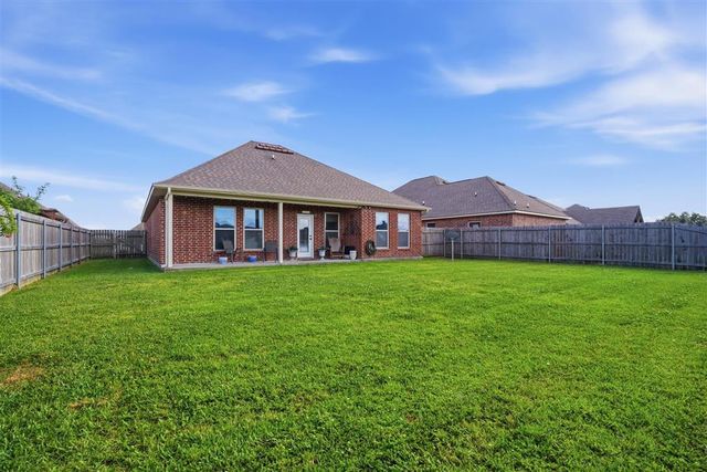 2065 Orleans Run Drive, Lake Charles, LA 70611