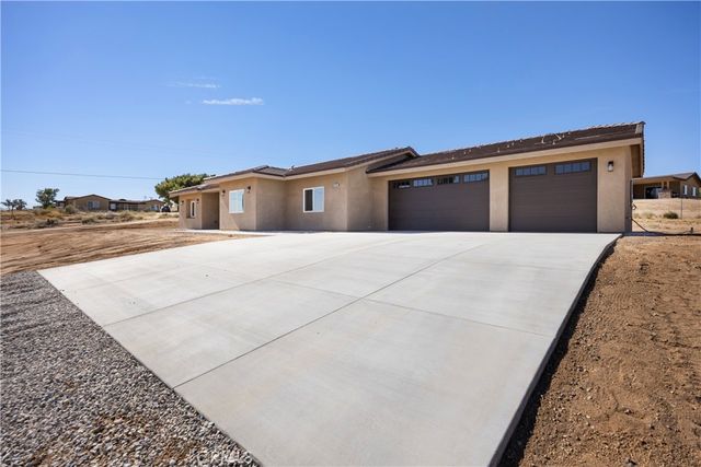 22324 Rancho, Apple Valley, CA 92308