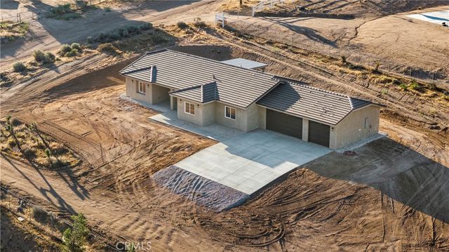22324 Rancho, Apple Valley, CA 92308