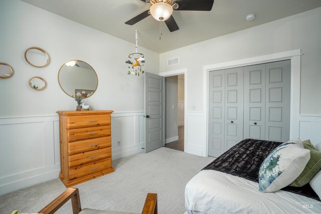 2641 N Whitebird Place, Meridian, ID 83646