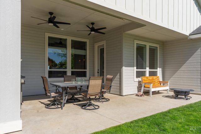 2641 N Whitebird Place, Meridian, ID 83646