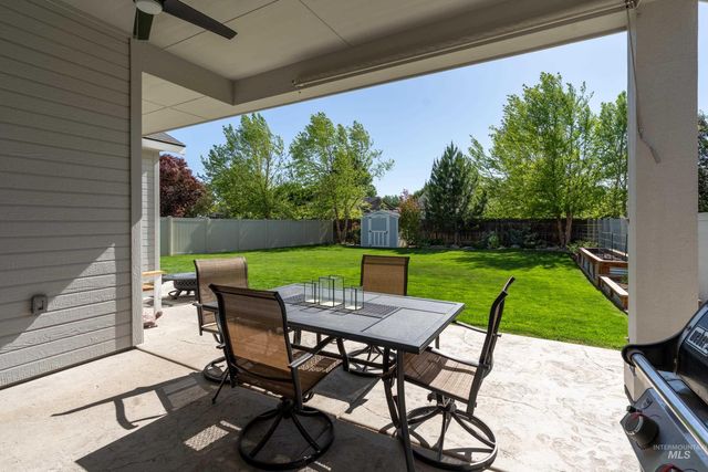 2641 N Whitebird Place, Meridian, ID 83646