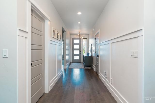 2641 N Whitebird Place, Meridian, ID 83646