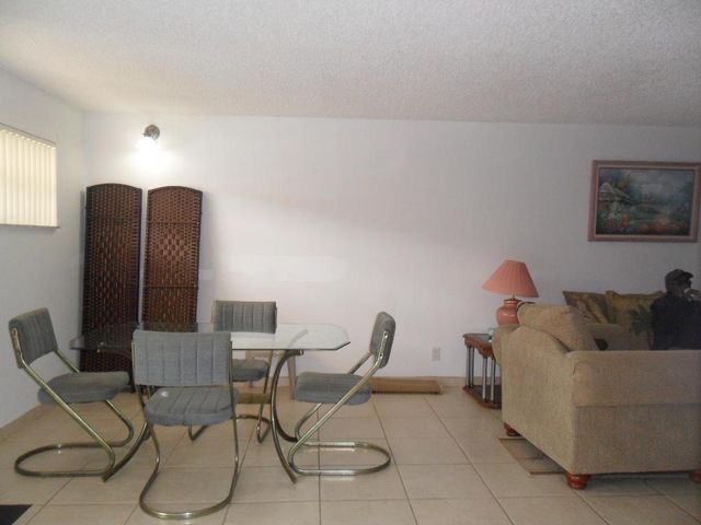 681 S Hollybrook Drive 105, Pembroke Pines, FL 33025