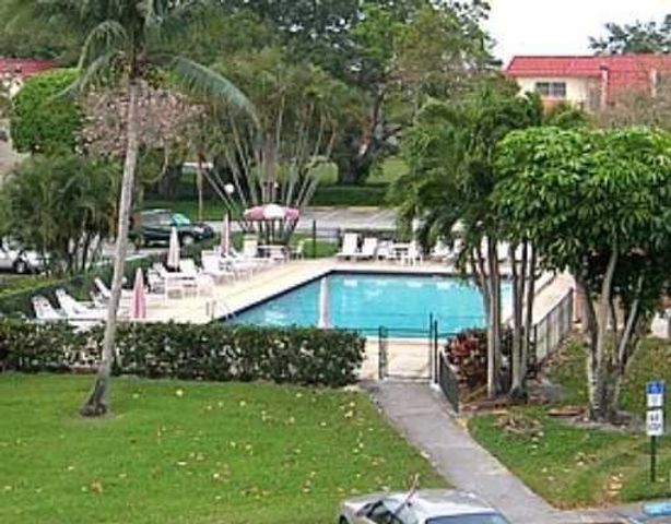 681 S Hollybrook Drive 105, Pembroke Pines, FL 33025