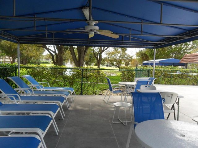 681 S Hollybrook Drive 105, Pembroke Pines, FL 33025