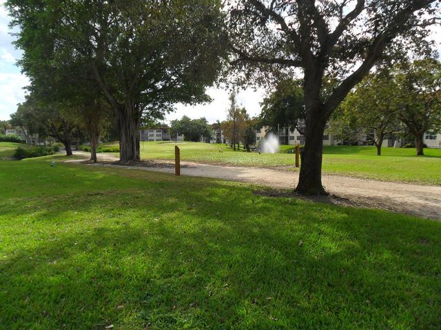 681 S Hollybrook Drive 105, Pembroke Pines, FL 33025