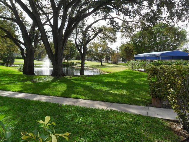 681 S Hollybrook Drive 105, Pembroke Pines, FL 33025