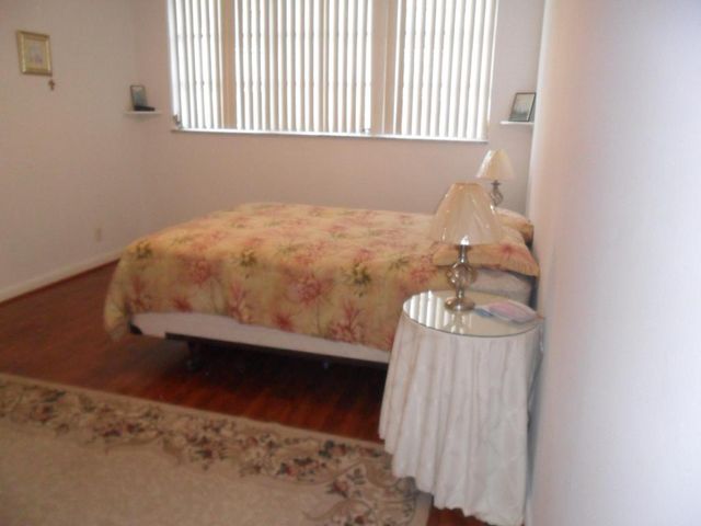 681 S Hollybrook Drive 105, Pembroke Pines, FL 33025