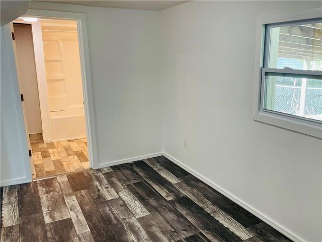 602 E Eisenhower Road, Lansing, KS 66043