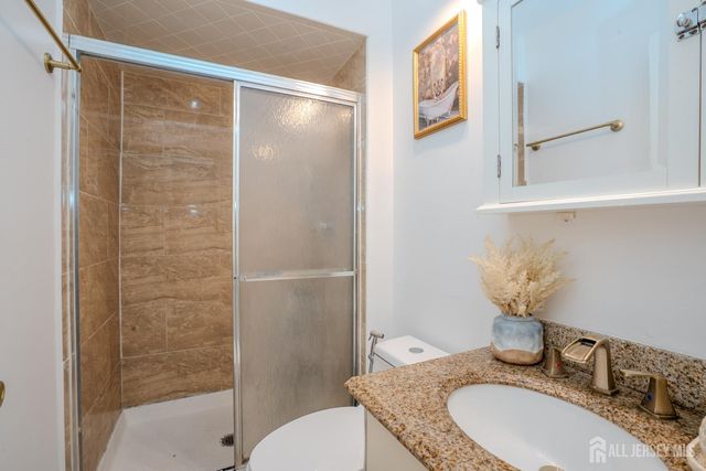1088 Schmidt Lane, North Brunswick, NJ 08902