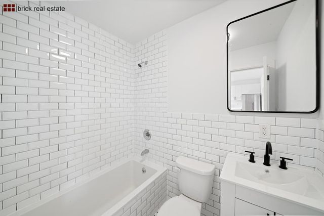 18-60 Flushing Avenue, New York City, NY 11385