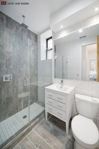 18-60 Flushing Avenue, New York City, NY 11385