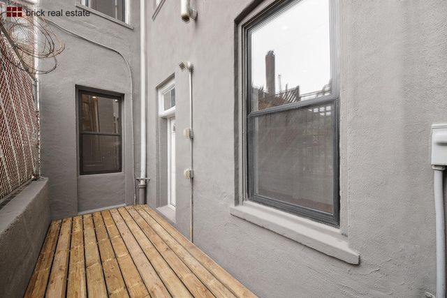18-60 Flushing Avenue, New York City, NY 11385