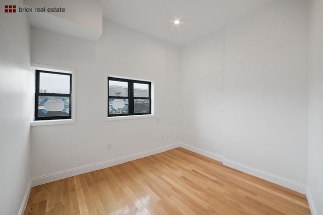 18-60 Flushing Avenue, New York City, NY 11385