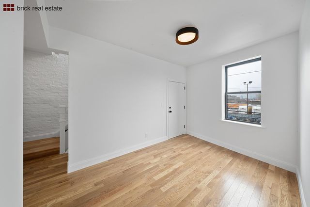 18-60 Flushing Avenue, New York City, NY 11385