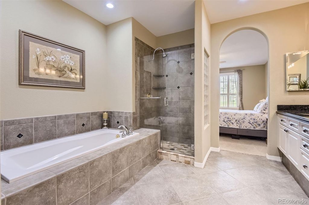 Image 20 of property listing at 9853 Greensview Circle, Lone Tree, CO 80124