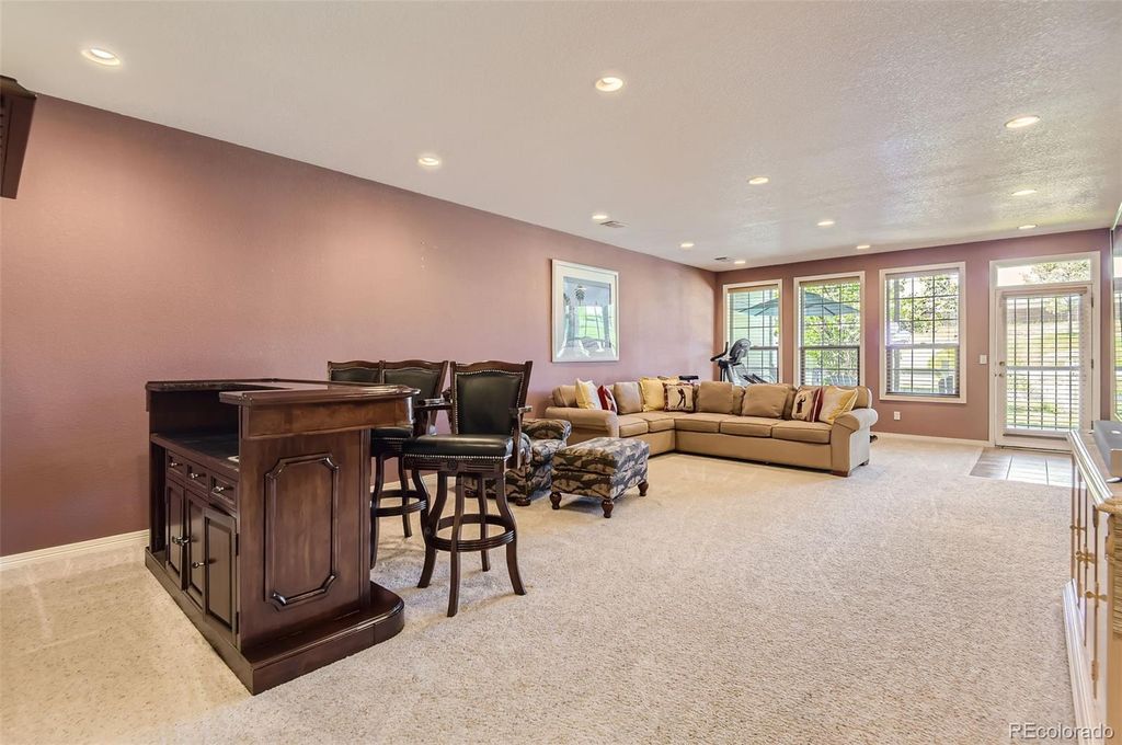 Image 24 of property listing at 9853 Greensview Circle, Lone Tree, CO 80124