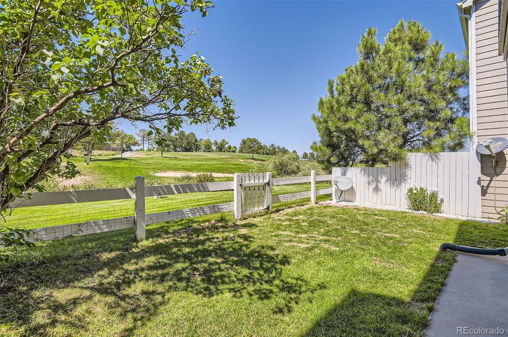 Image 31 of property listing at 9853 Greensview Circle, Lone Tree, CO 80124