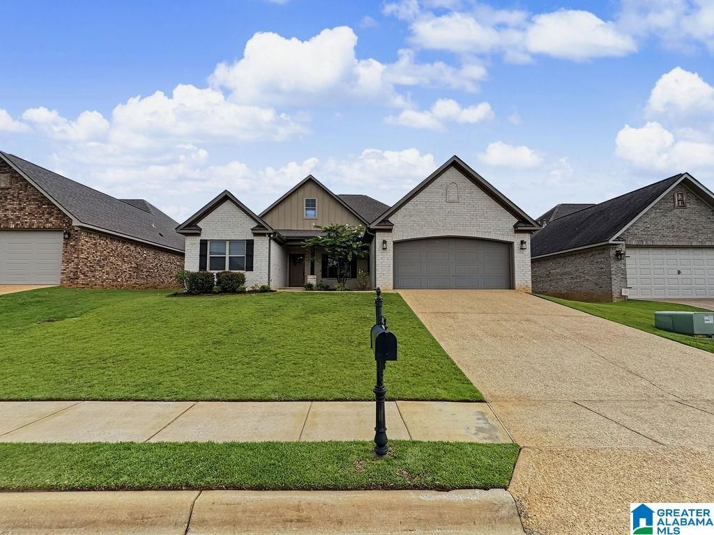 13821 HEMLOCK DRIVE, Northport, AL 35475