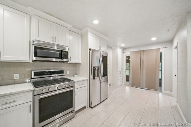 3463 S Gary Place, Tulsa, OK 74105