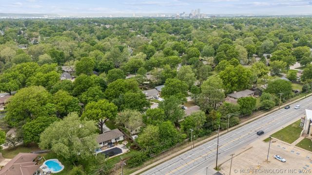 3463 S Gary Place, Tulsa, OK 74105