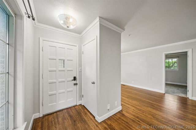 3463 S Gary Place, Tulsa, OK 74105